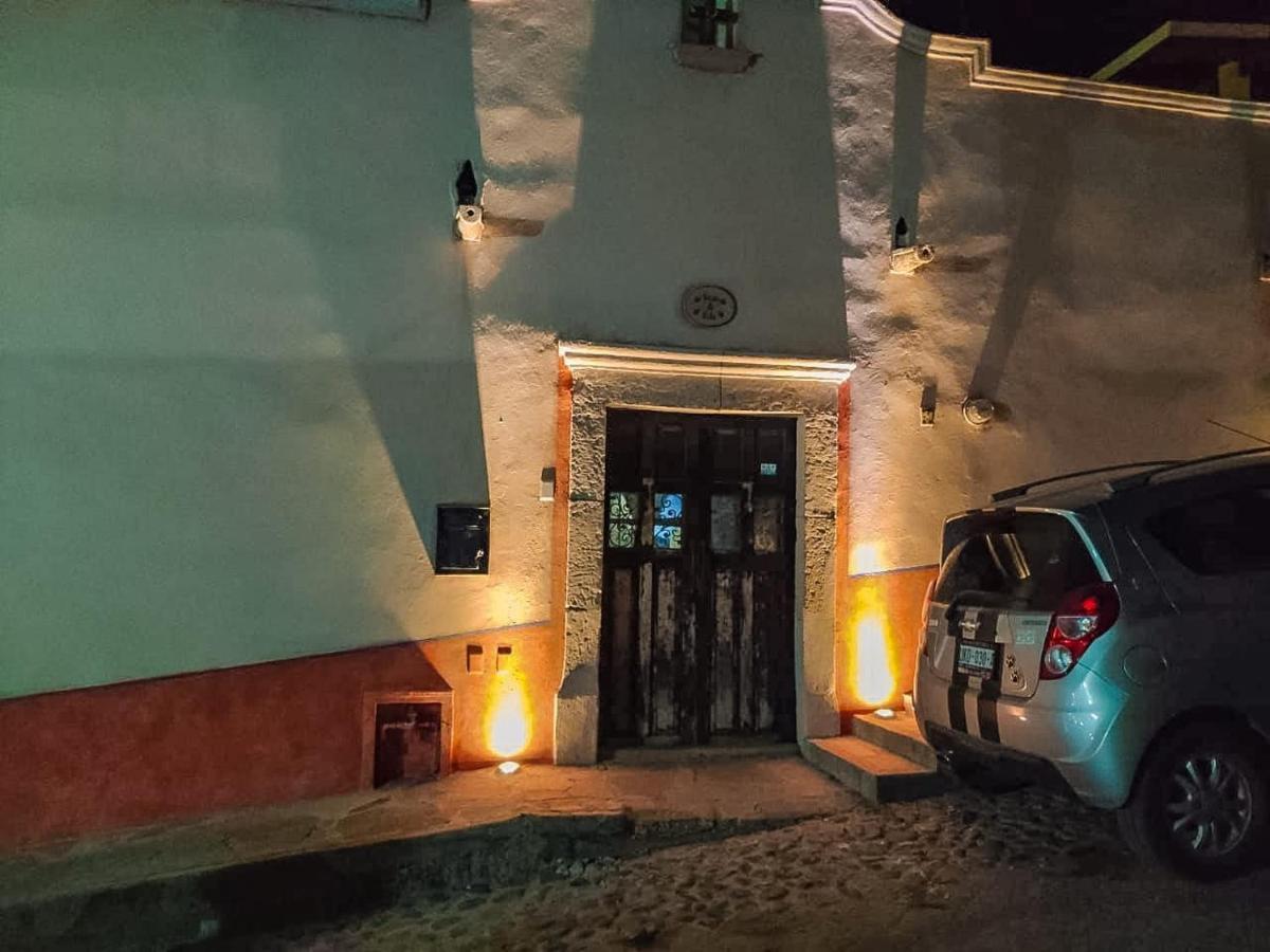 Hotel Boutique Santo Cuervo Берналь Экстерьер фото